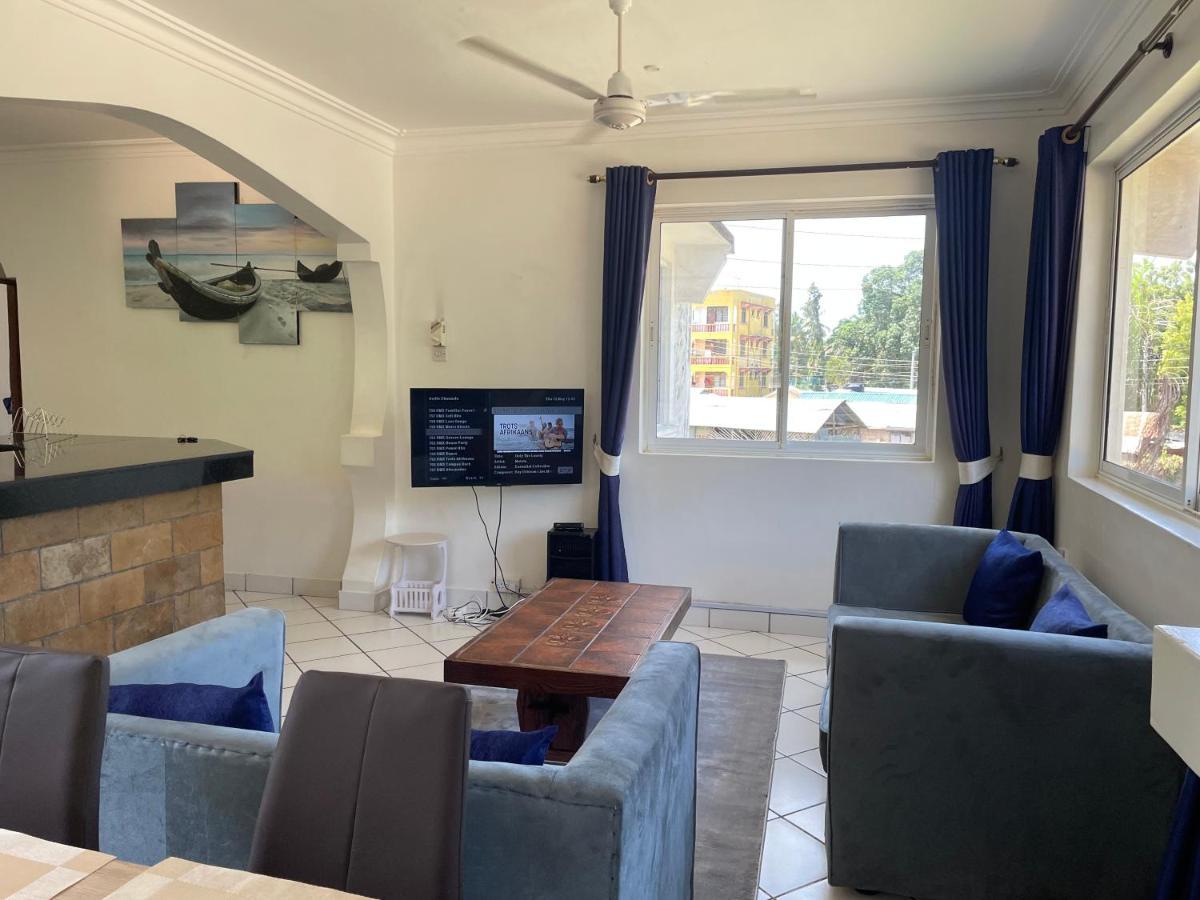 Royal Palms Apartment A4 Момбаса Экстерьер фото